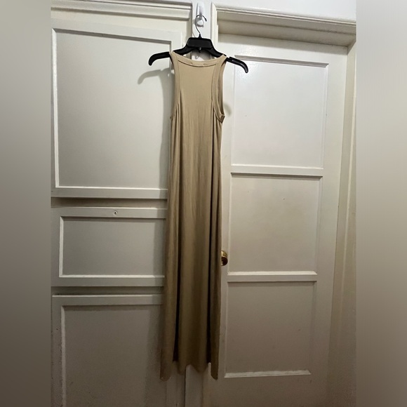 LNA Candi dress size small new NWT in pale khaki - Picture 4 of 10